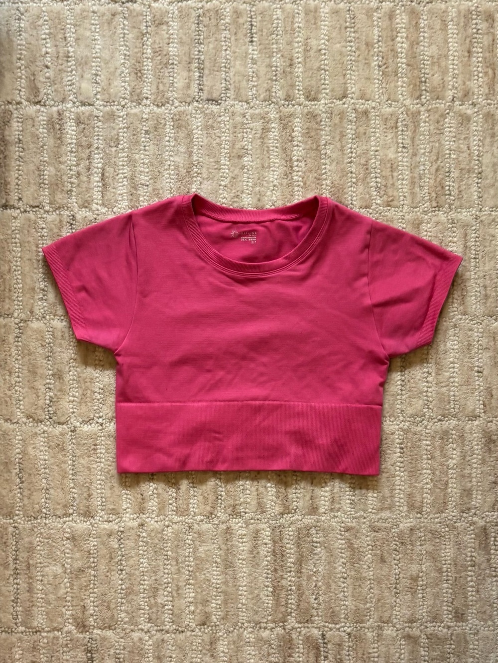 Aerie Women's Fuchsia Crop Tee